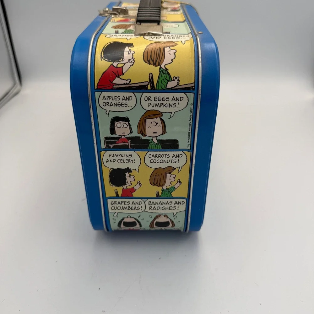 Peanuts 60 Years Large Tin Tote 85370 Charlie Brown Snoopy Metal Lunch Box